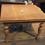 85 5159 DINING TABLE